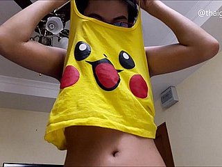 Asian Teen Chamgirl chiede 